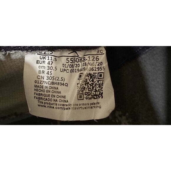 Nike Air Jordan 1 Retro High OG “Light Smoke Grey” - Picture 11 of 11